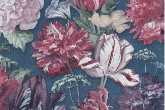 Обои синие с круп